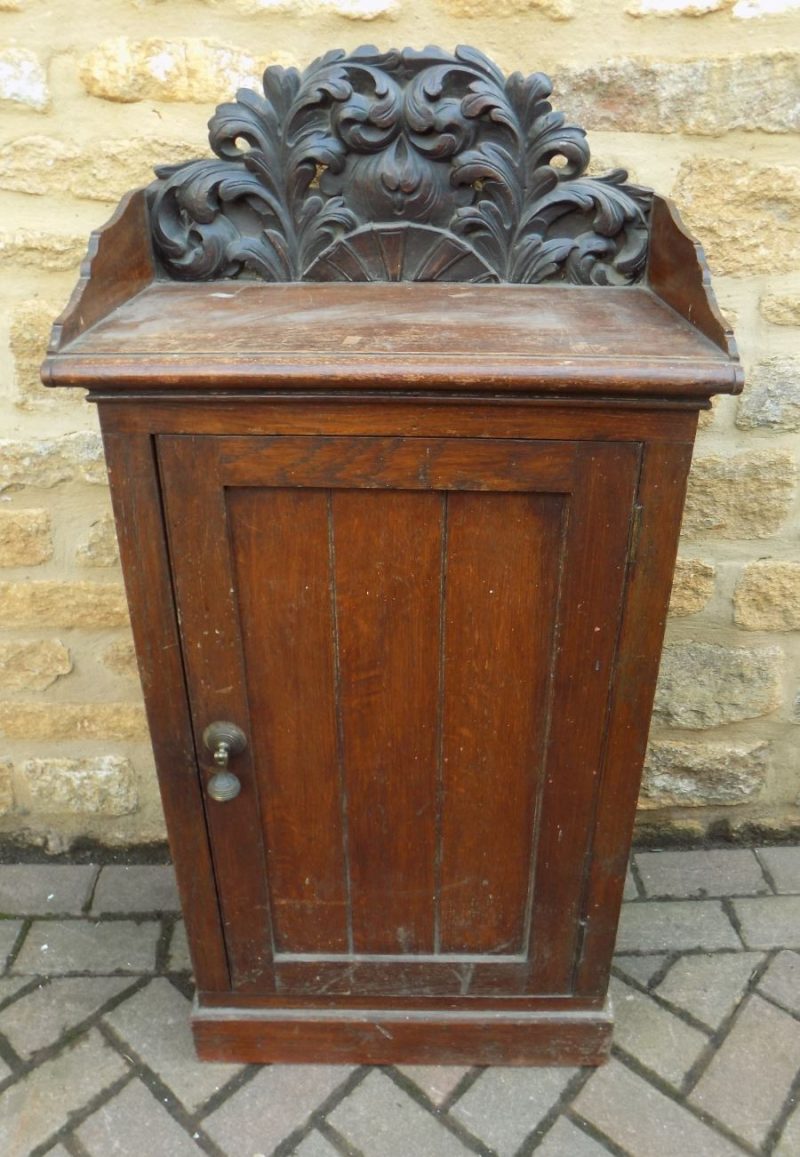 Victorian Oak Bedside Wessex Beds
